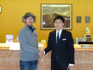 Owner Hiro Ueda with the manager Makoto Okano